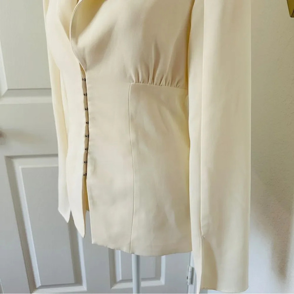 New Amanda Uprichard Dovima Blazer in Ivory - Picture 8 of 15